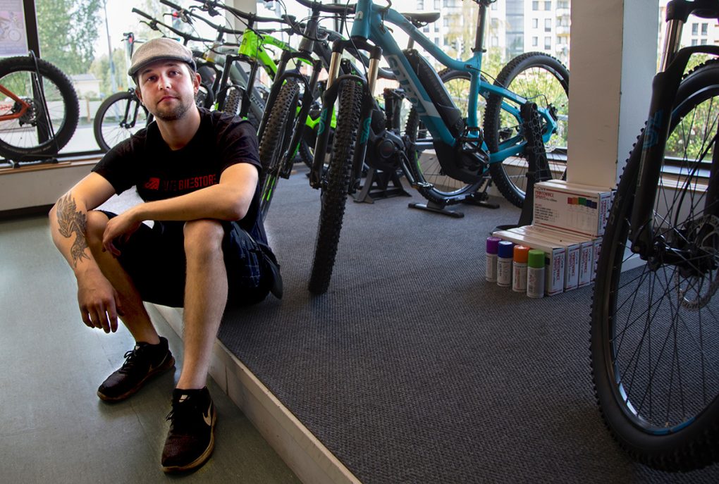 Sähköpyörä kasvattaa suosiotaan