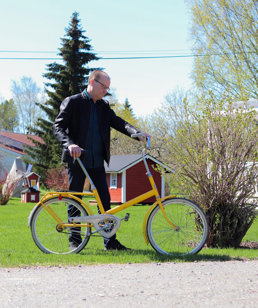 Tunturi Poni polkupyörä ja Arto Hinssa