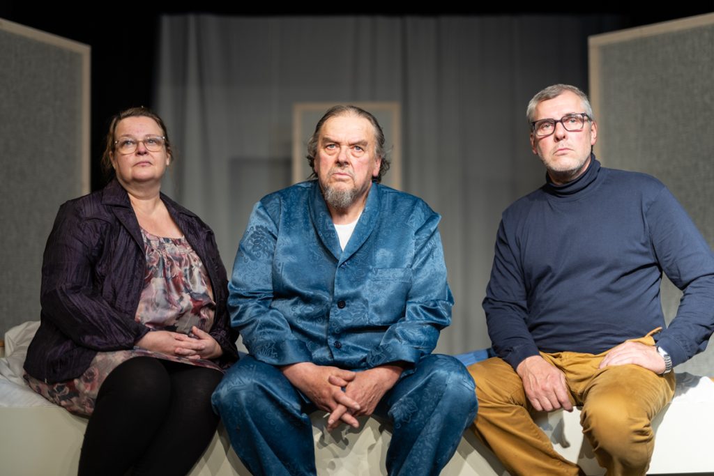 Isä-näytelmä Kortesjärven Ylikylän nuorisoseura